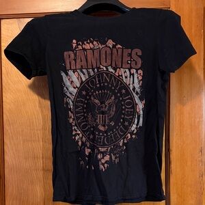 Ramone’s T-shirt